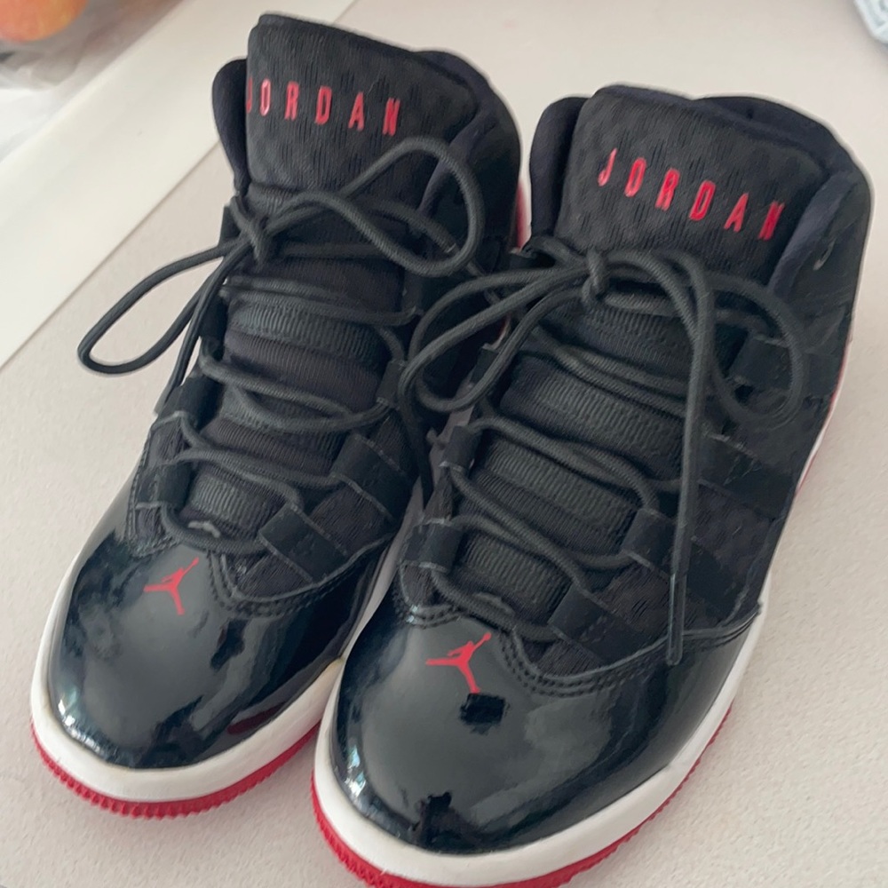 Jordan’s boy’s size 12c